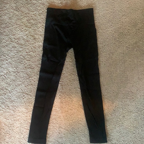 Colsie Pants - Black Ribbed Leggings